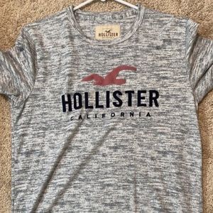 Men Hollister T-Shirt